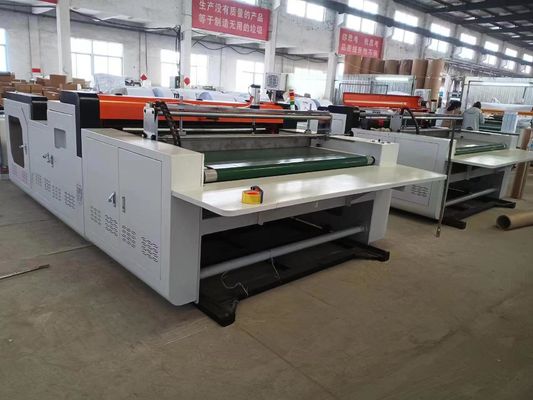 Machine de découpe de papier de précision capable de couper du papier kraft et du papier en plastique