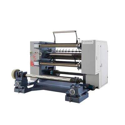 Machine de découpe de papier recouvert verticalement de 380V de 600 mm avancée, découpant de 20 à 300 g