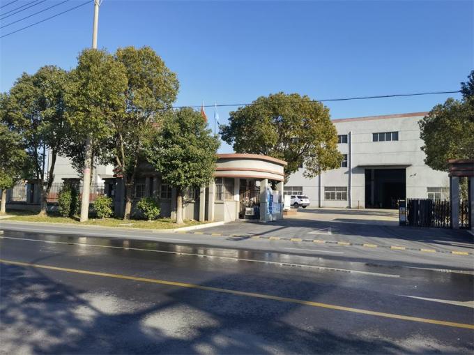 Ronde lamine de découpe rotative de haute précision lamine de bord en PVC lamines rotatives machine de découpe de tuyaux de papier ruban adhésif machine de découpe lamine 27